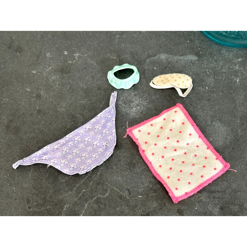 Littlest Pet Shop accessory lot bandana eye mask hat blanket LPS Hasbro